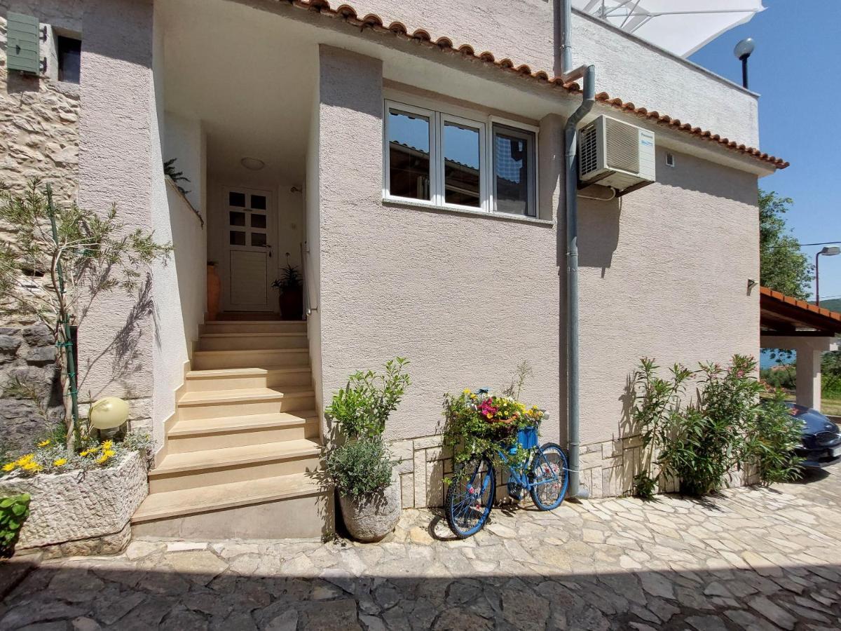 Apartament Marino *