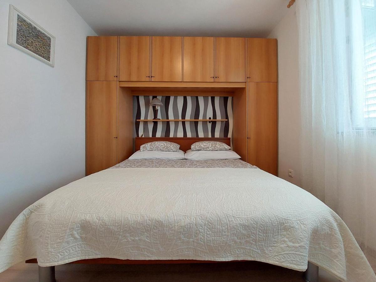 Apartament Marino *